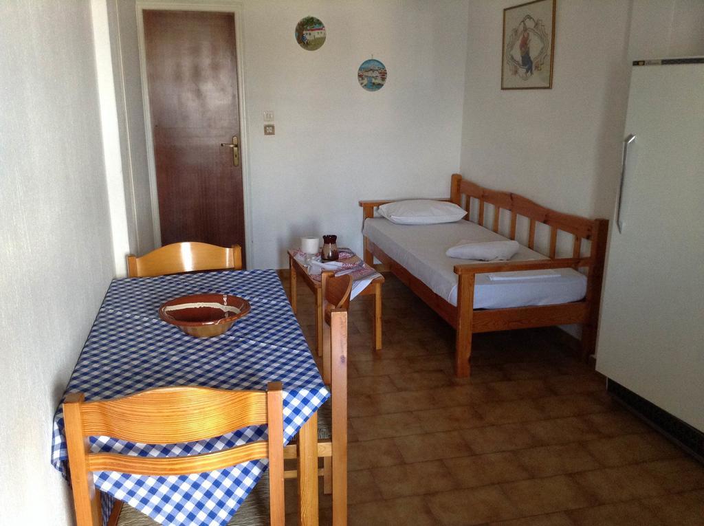 Stavros Apartments Istron Habitación foto